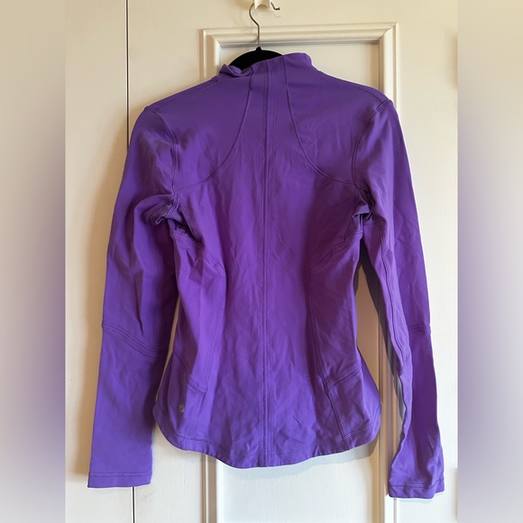 Lululemon Define Zip Up Jacket - Picture 2 of 2